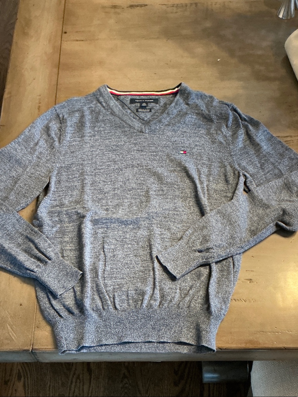 Tommy Hilfiger Men's Blue Heather V-Neck Sweater